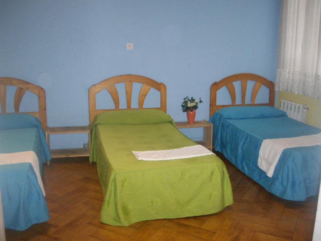 Hostal Pacios Madrid Habitación foto
