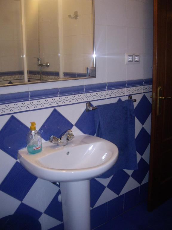Hostal Pacios Madrid Habitación foto